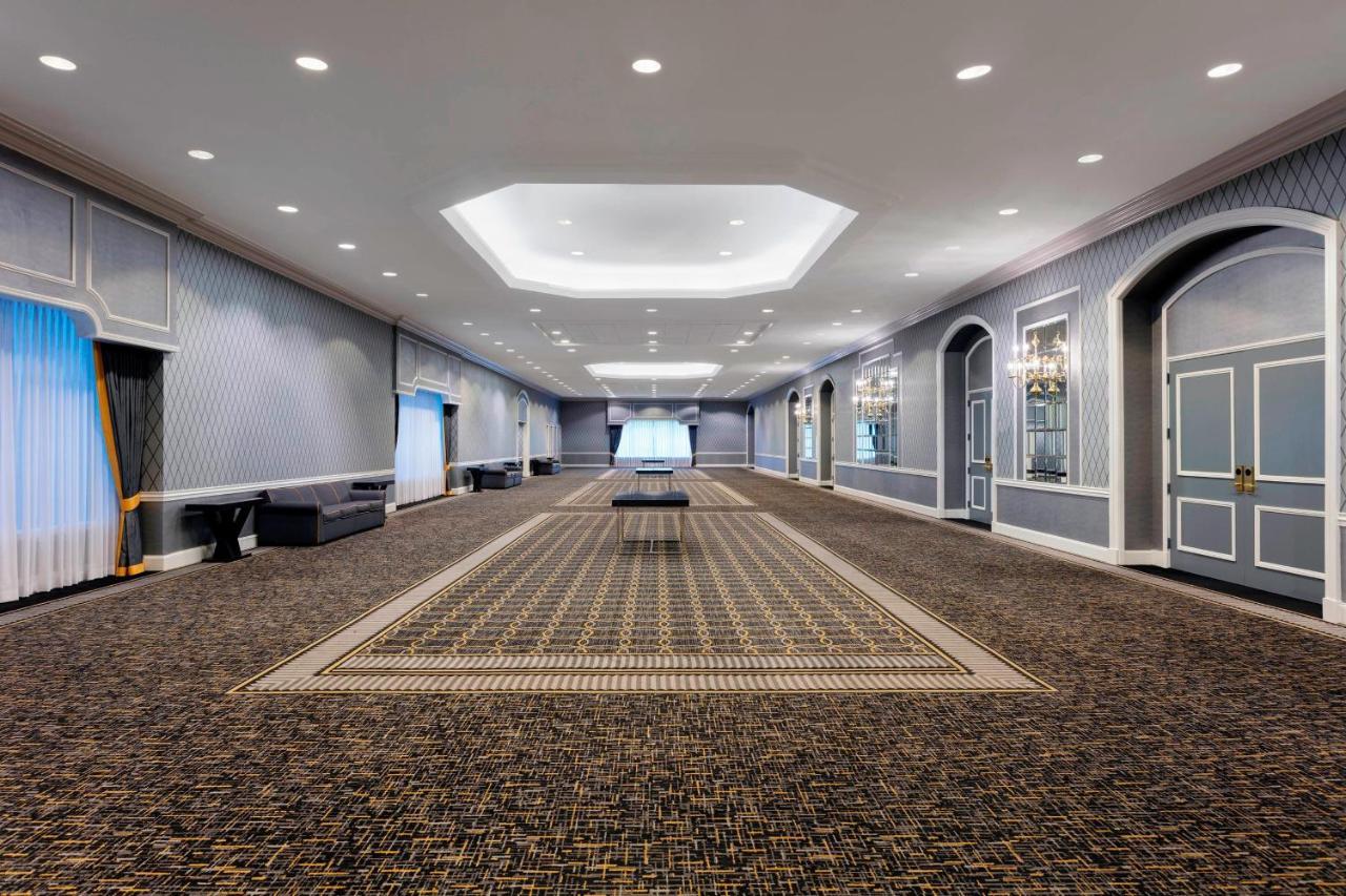 Sheraton Charlotte Hotel Ngoại thất bức ảnh