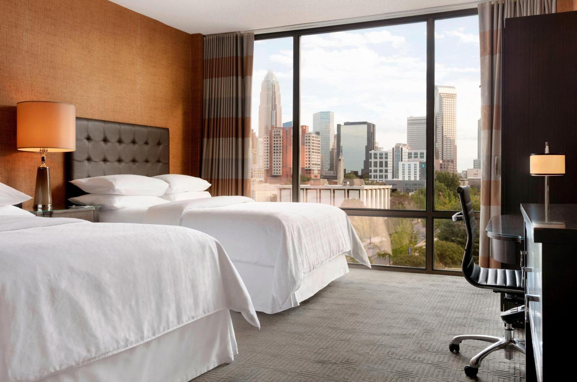Sheraton Charlotte Hotel Ngoại thất bức ảnh